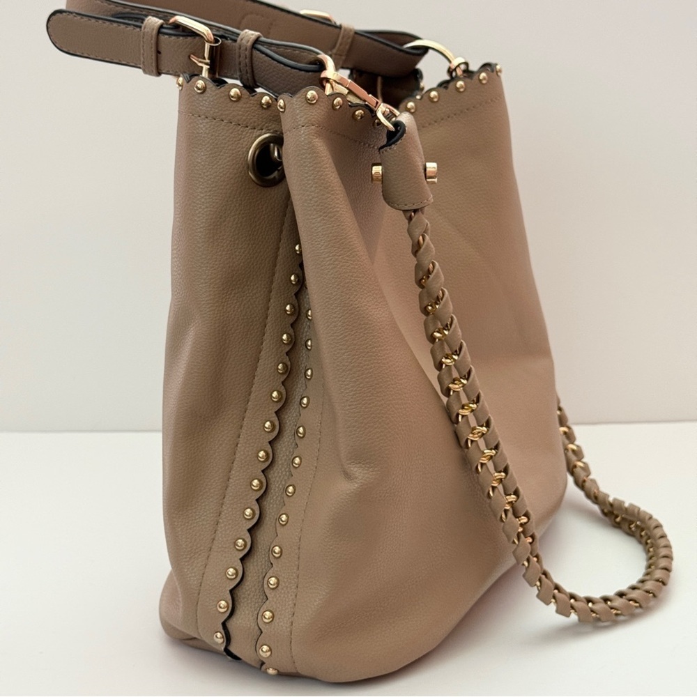 Women’s Tan Studded Shoulder Bag With Rope Style Handle - Picture 3 of 13